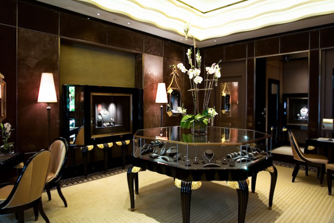 Architectural photo of Harry Winston store interior