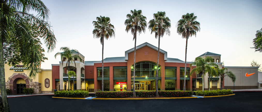 Architectural photograph of Montehiedra Town Center exterior
