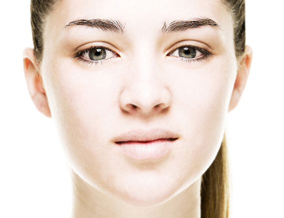 No makeup beauty shot of Stephanie