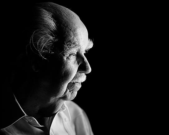 Portrait of Ricardo Alegria