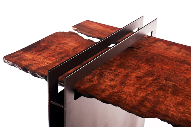 Rotsen table